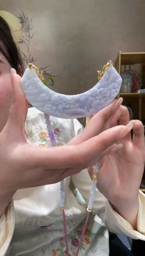 【闪购商品】翡翠颈饰未镶嵌吊坠