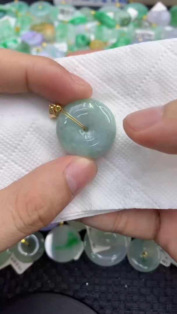 颈饰未镶嵌翡翠天然缅甸A货翡翠