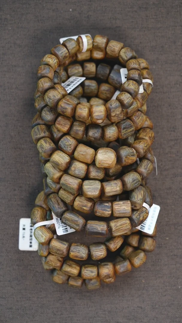 手串沉香乌身老料随型单圈15g+ 多样性发其一