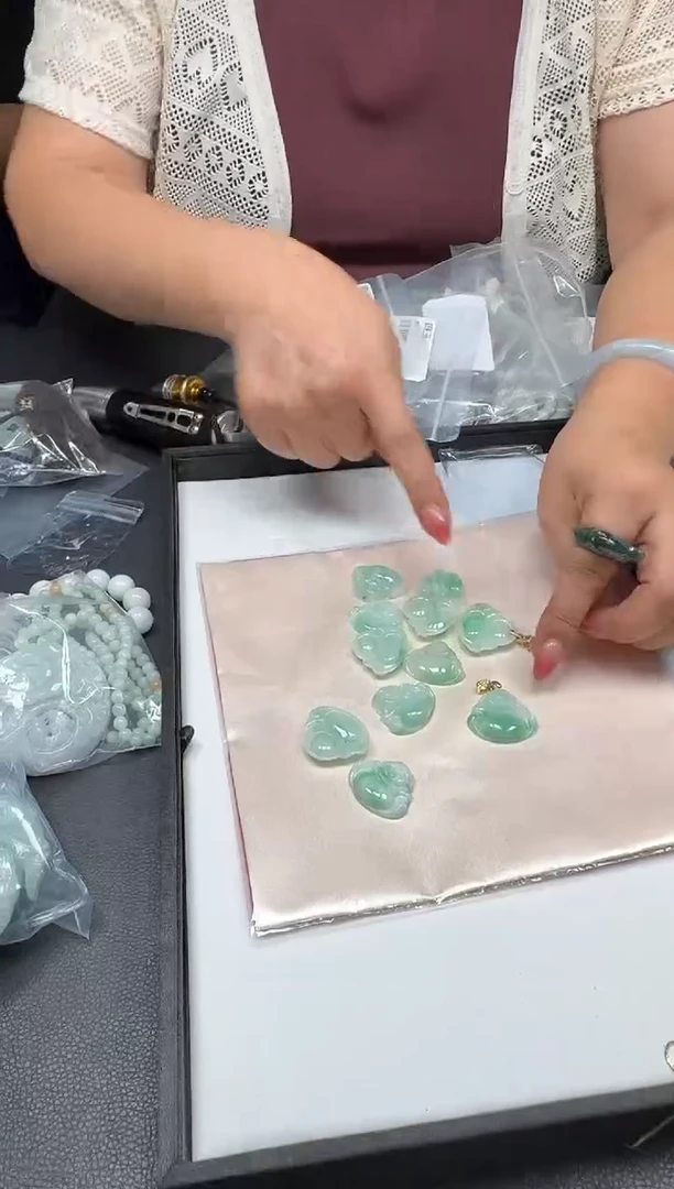 颈饰未镶嵌翡翠77-多样性发一