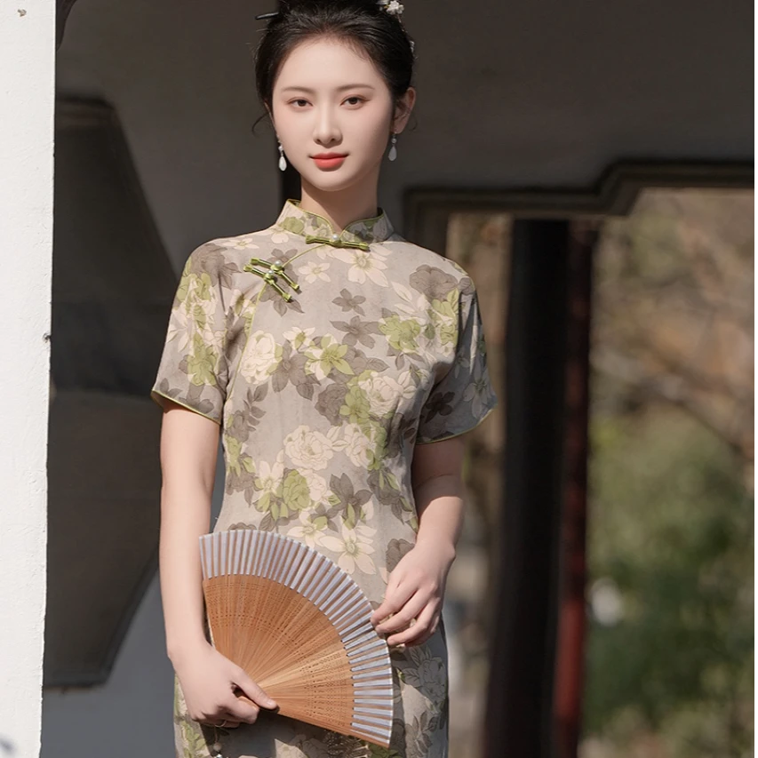 民国风中式旗袍改良夏季绿色新款年轻中国少女复古长款连衣裙气质