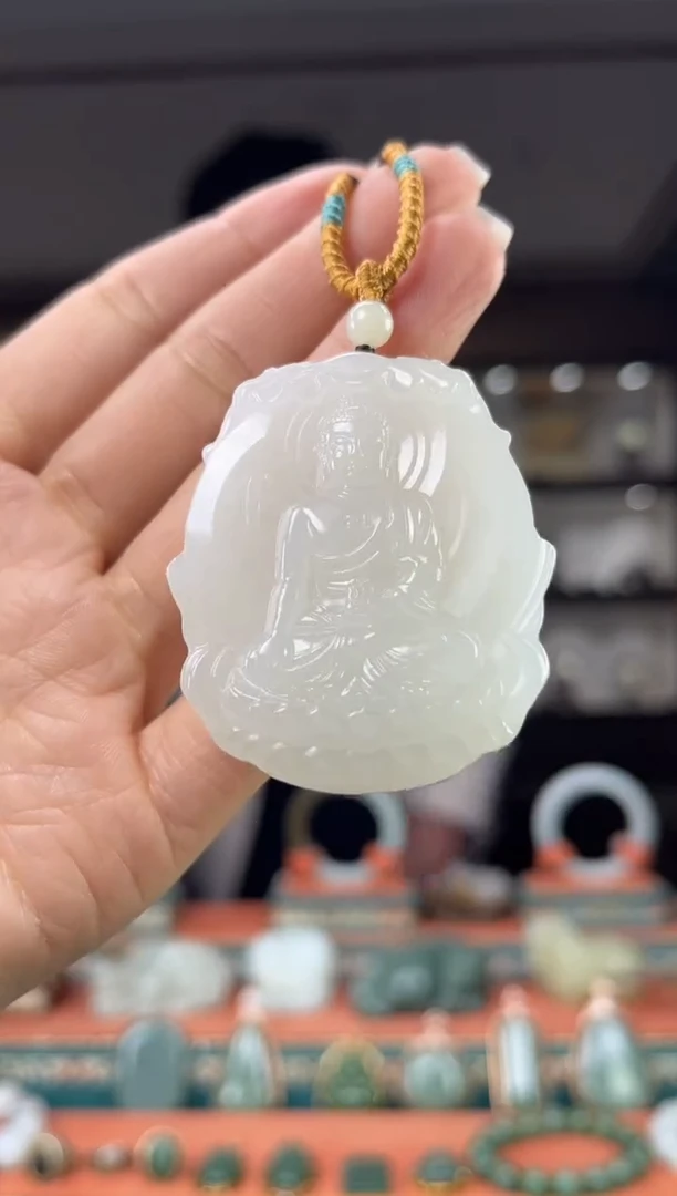 颈饰未镶嵌和田玉佩佩羊 猴