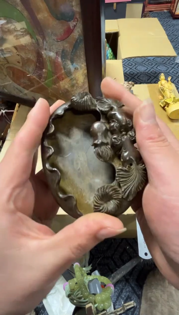 1一**川精品瓷一物一拍定闪