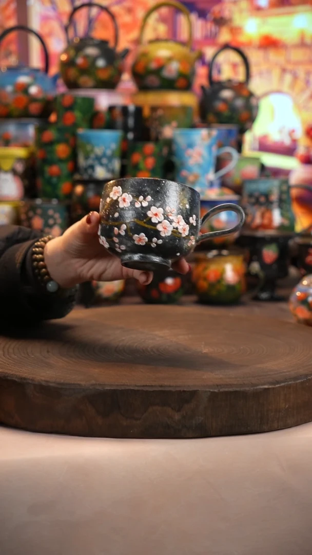 油画   釉下彩   杯子