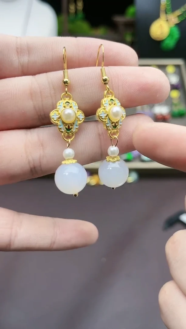 【闪购商品】玛瑙/玉髓耳钉银S925镶嵌325000