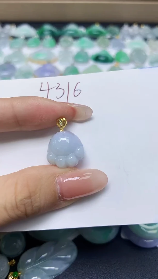 翡翠未镶嵌颈饰天然缅甸翡翠A货