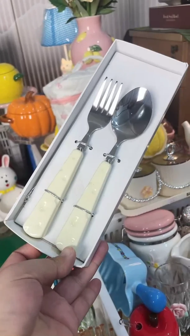 瓷片开播福利，拼手速！