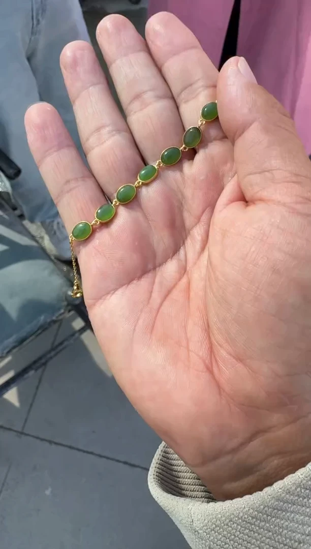 未镶嵌戒指和田玉（糖玉）和田玉