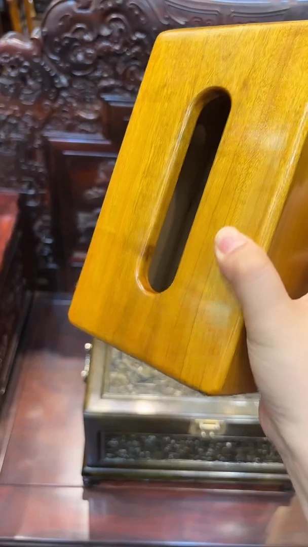 金丝楠金丝楠木---《纸巾盒》
