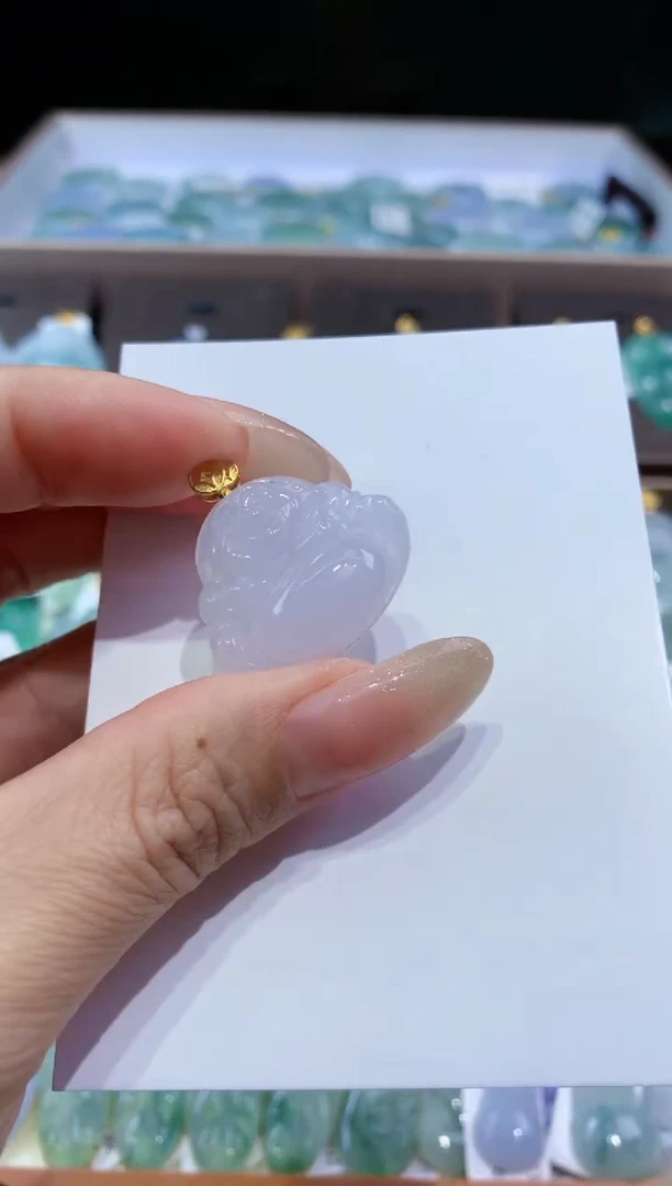 颈饰未镶嵌翡翠天然翡翠A货挂件