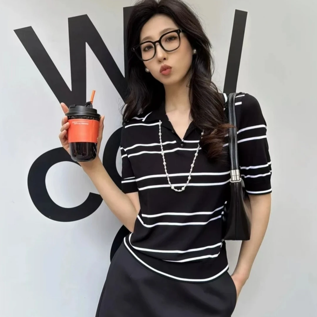 阿玛施AMASS新款日常通勤舒适撞色线条小翻领polo针织衫538009