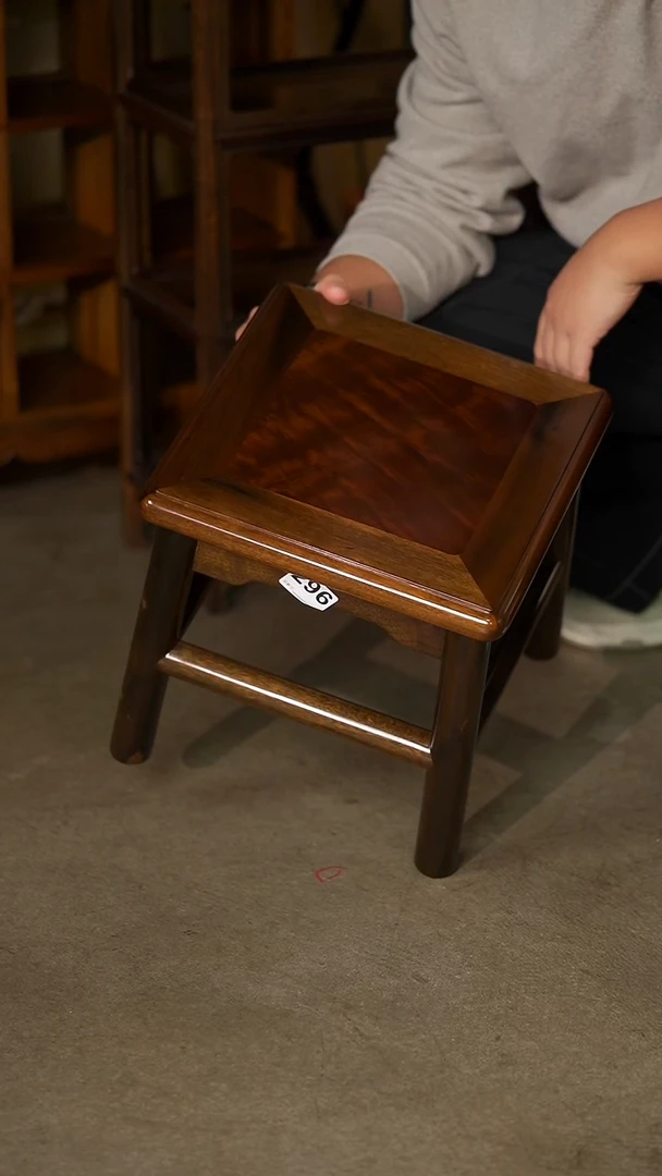 金丝楠296号阴沉满花精工榫卯富贵凳