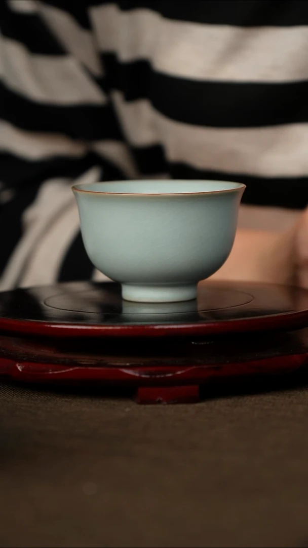 微微瑕 大压手杯 无底款
