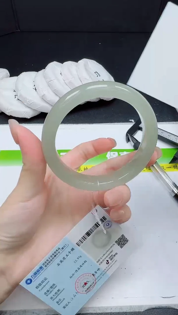 石英质玉手镯未镶嵌065-60