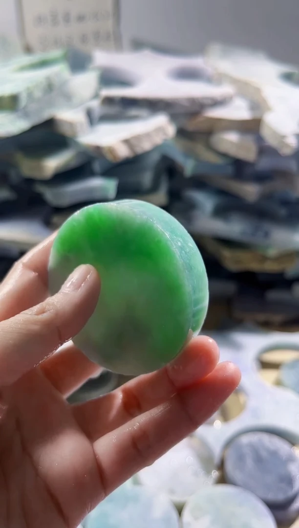 翡翠裸石缅甸翡翠A货柠3020