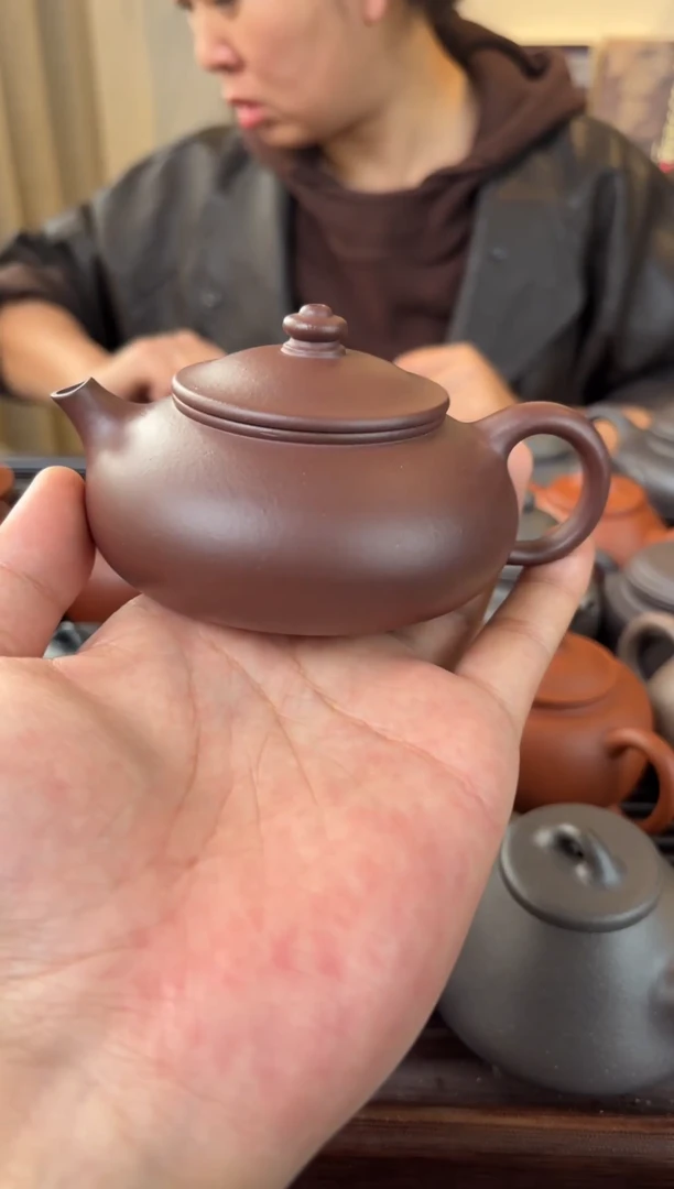 茶壶紫砂黄龙山紫泥微瑕寒江160cc
