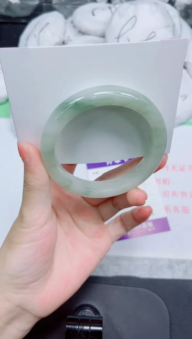 石英质玉手镯未镶嵌20-58