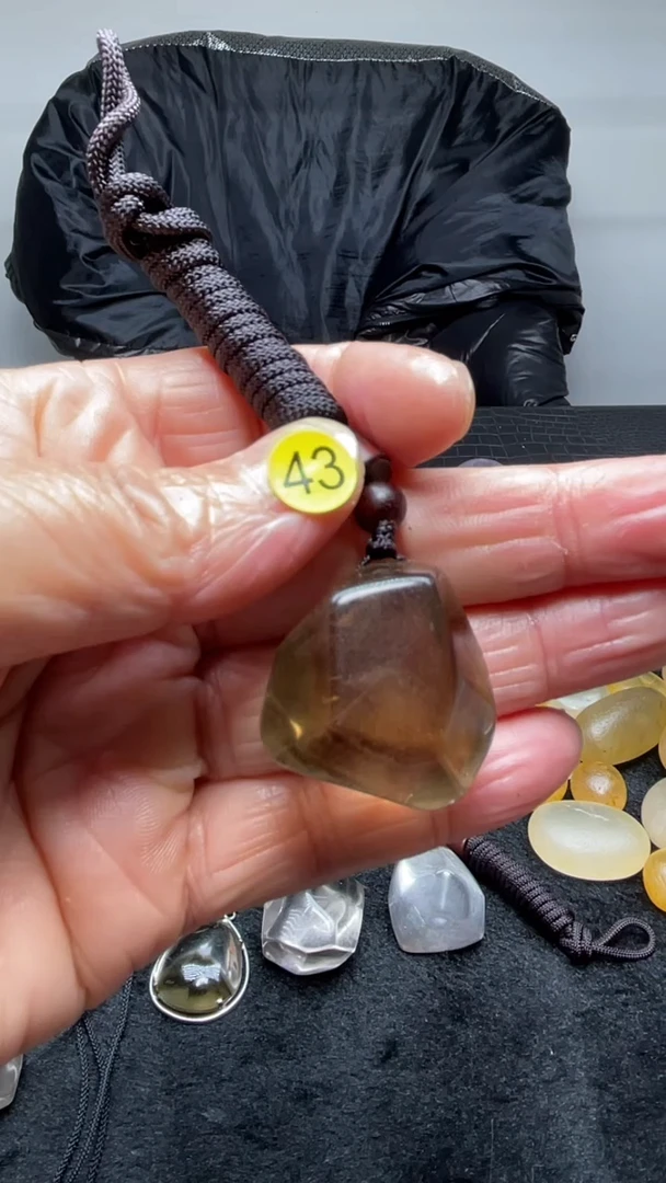 未镶嵌珠宝半成品水晶43