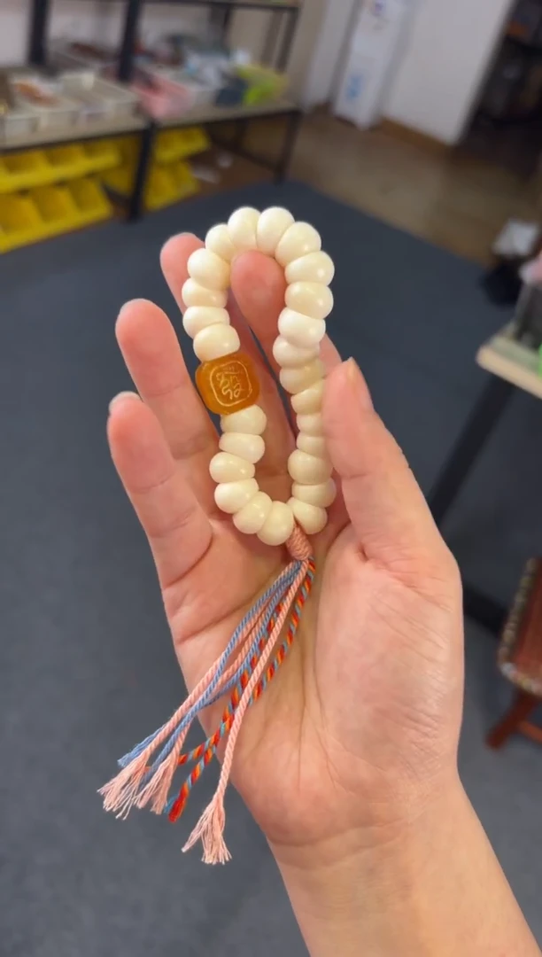手链蜜蜡未镶嵌 牛骨大肠蜜蜡【常常发】设计款