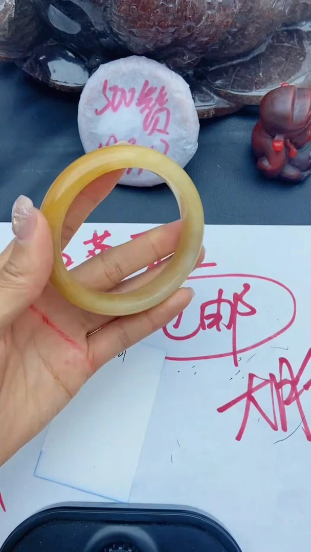 未镶嵌手镯石英质玉A21+59.3