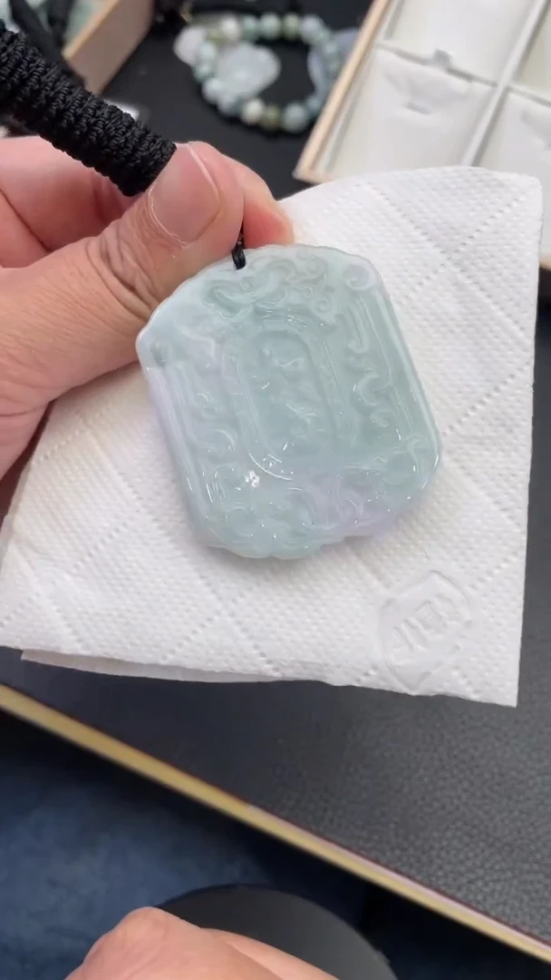 颈饰未镶嵌翡翠天然缅甸翡翠A货115