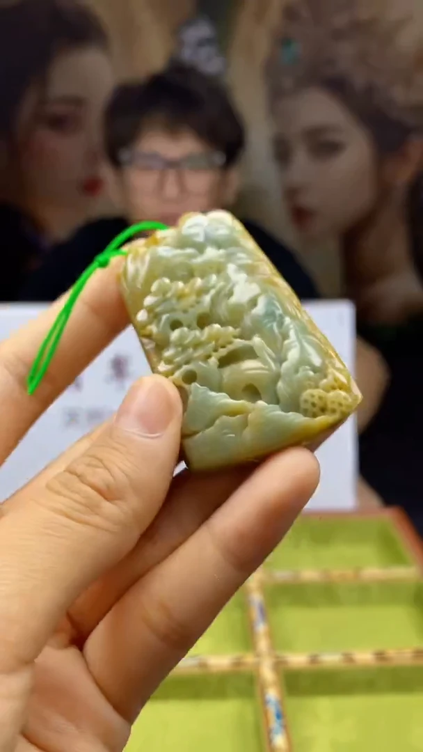 定制翡翠未镶嵌              *533