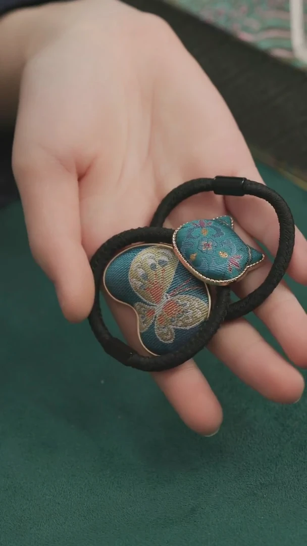 刺绣湘传礼宋锦发绳一对