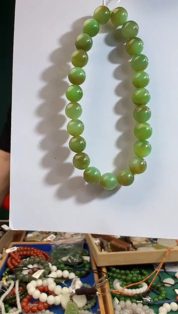 颈饰未镶嵌和田玉碧玉   多样性发货 拍一单发一个