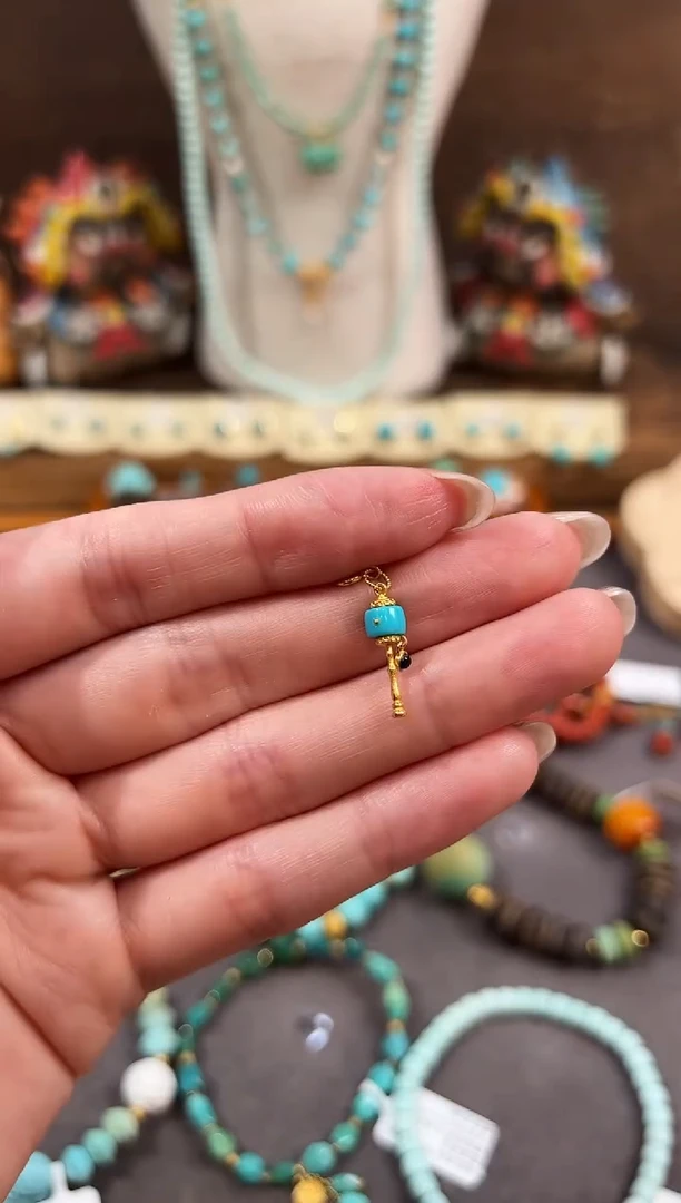 绿松石18K金镶嵌提溜绿松石提溜