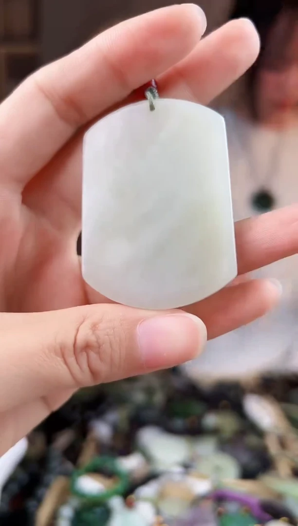 颈饰未镶嵌和田玉拍一发一，多样性发货