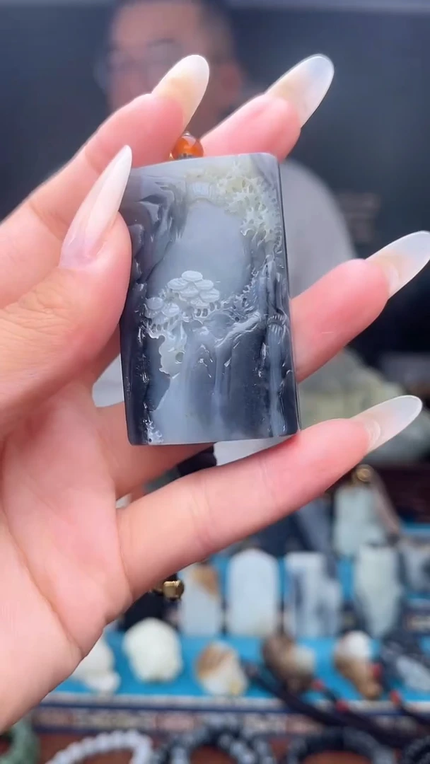 未镶嵌和田玉挂件1