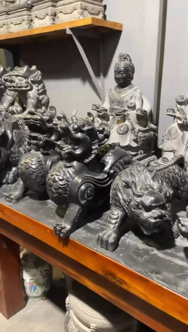 石材天然青石雕刻50飞天貔貅