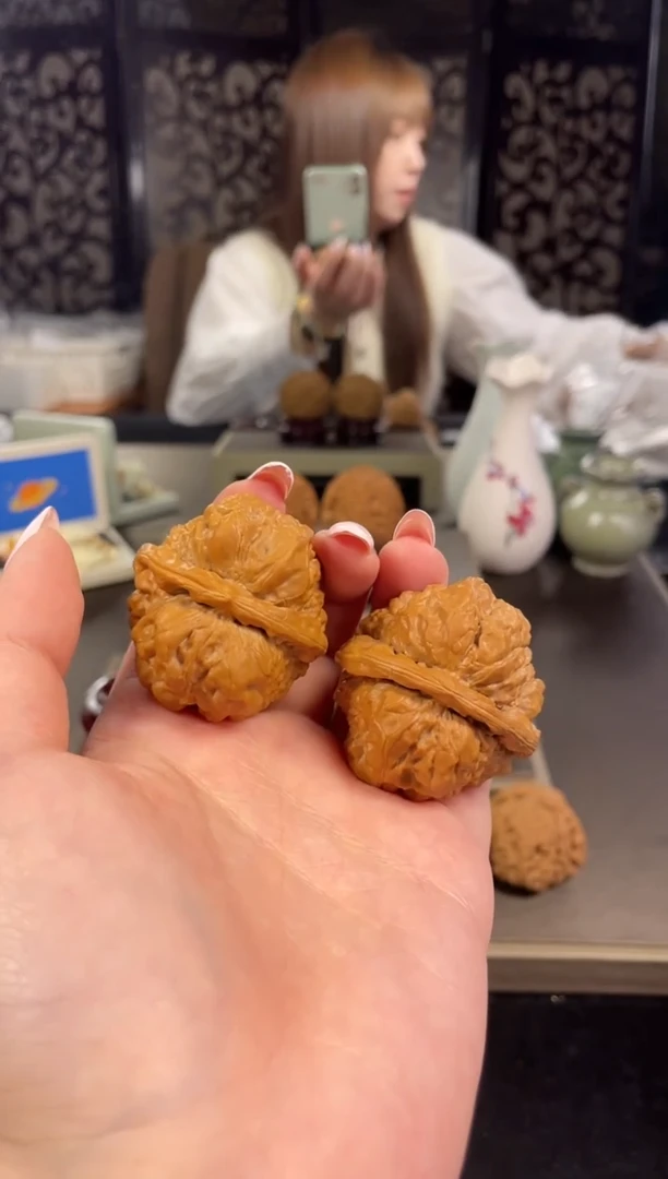 【闪购商品】文玩核桃把件蛤蟆头42尺-48