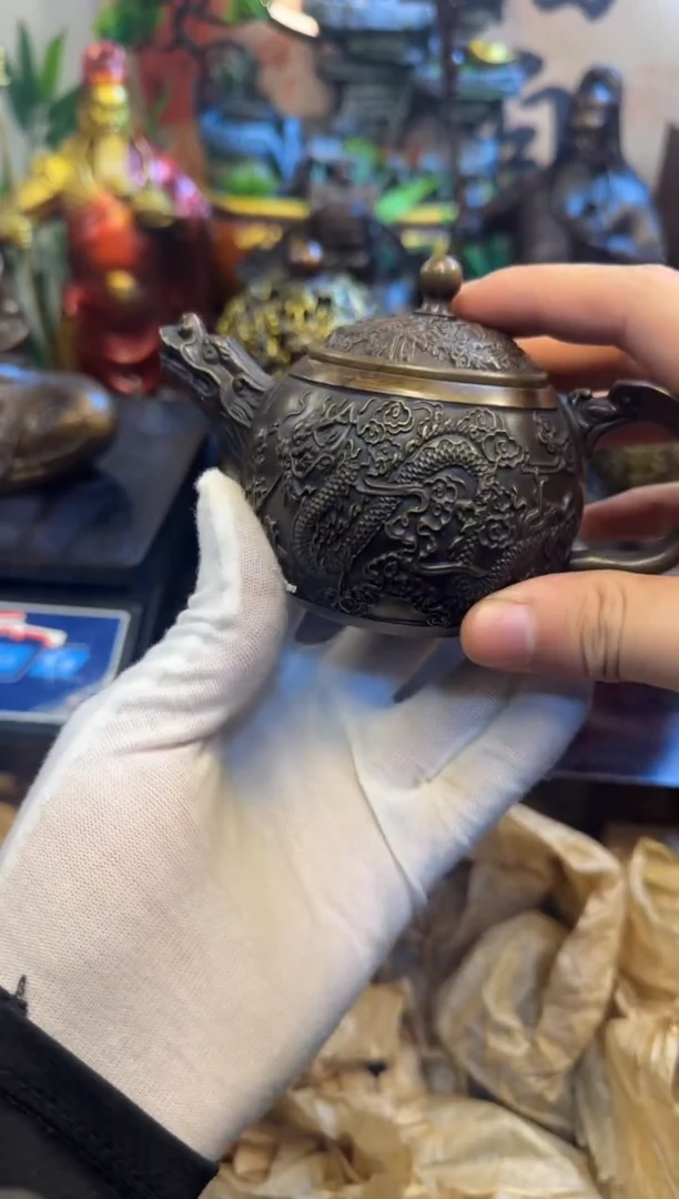 潼潼古铜只卖真铜！（龙凤呈祥龙嘴茶壶）