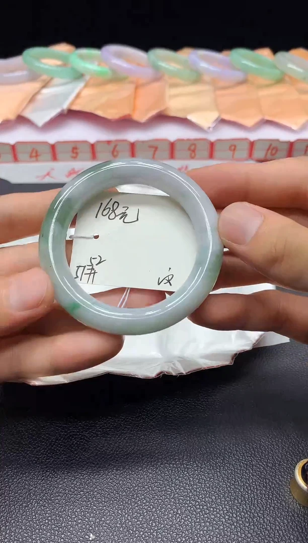 定制翡翠A货手镯未镶嵌毛货手镯需精细抛光