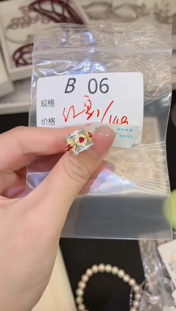 吊坠(不含链)银S925镶嵌红宝石多样性发一B06