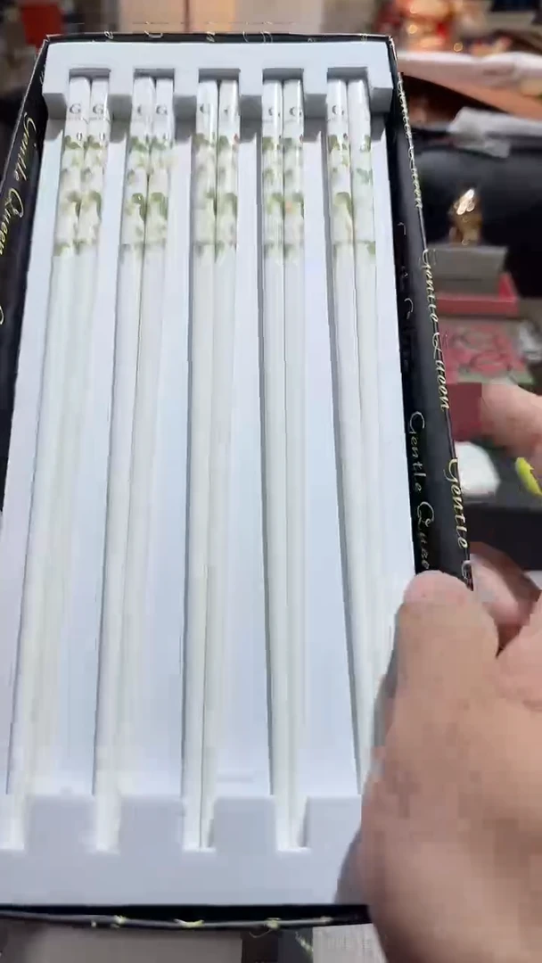 【闪购商品】瓷片正品保真，清库存