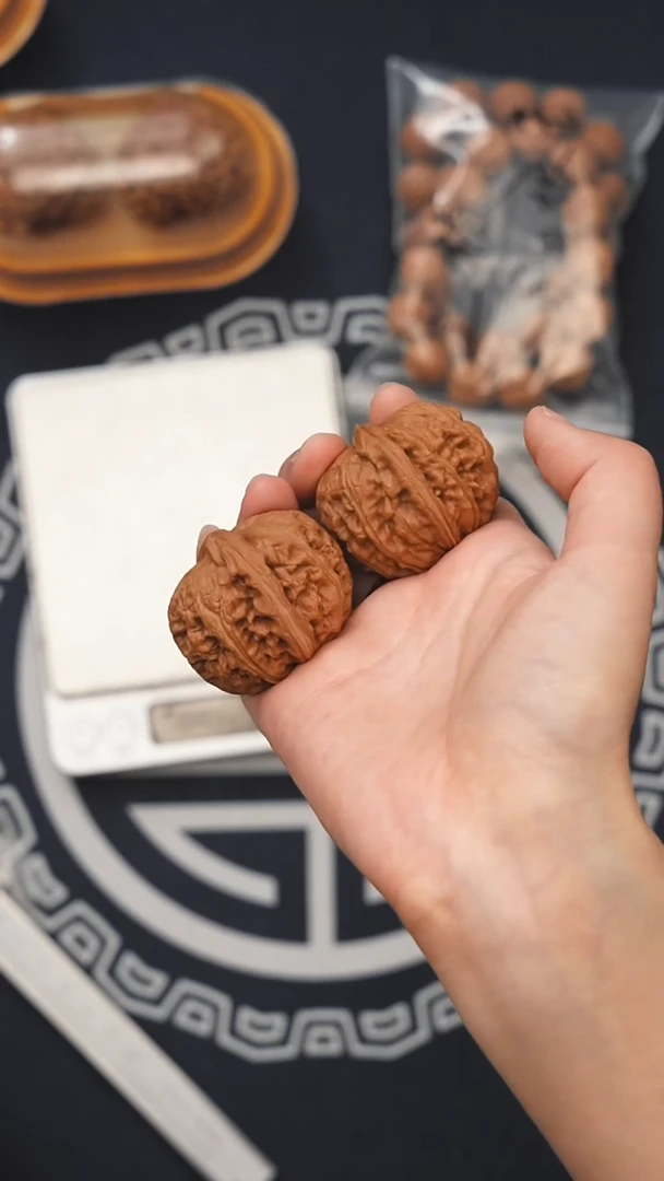 文玩核桃把件元宝42全