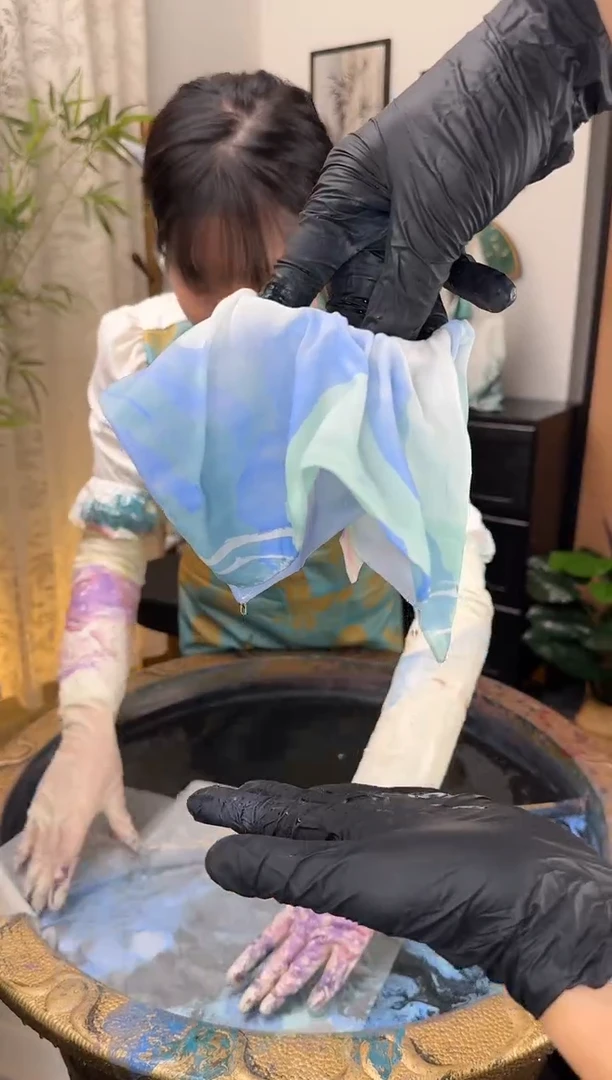 11 浅绿加蓝 方巾发圈