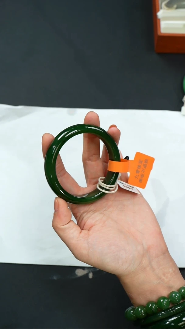 和田玉手镯未镶嵌A0063-58