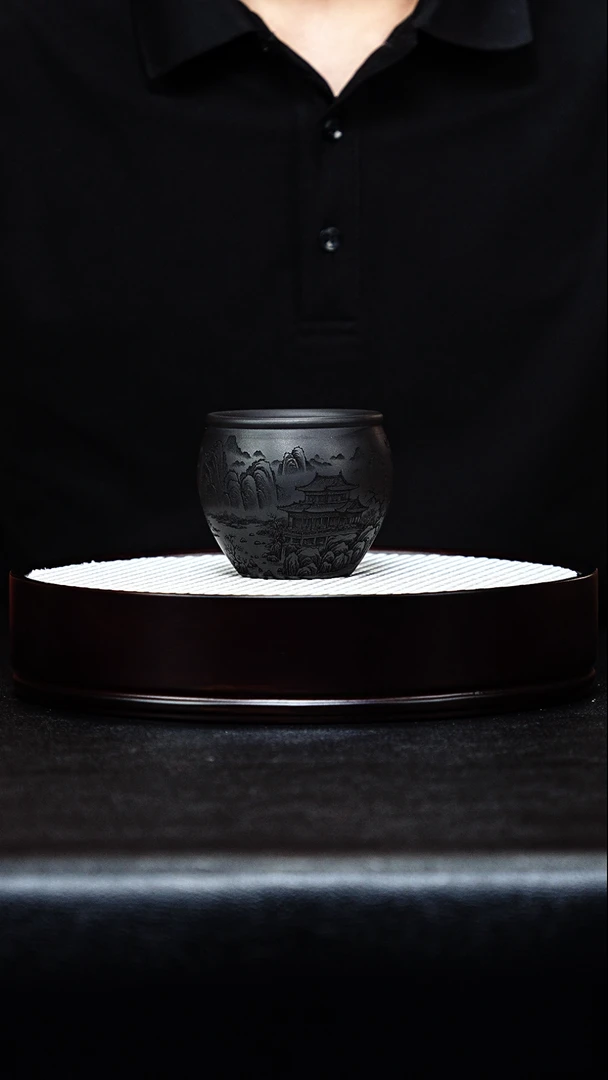 宜兴紫砂主人杯 石黄 世外桃源