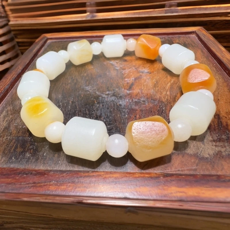 和田玉未镶嵌手串