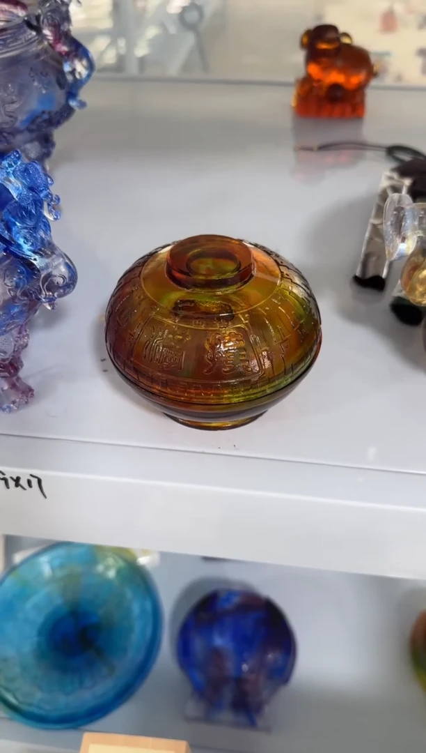 手工艺品琉璃存钱罐