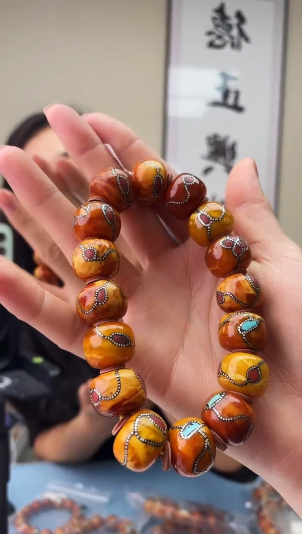 蜜蜡未镶嵌珠宝奇石茉*T0假一罚十，多样性发一件