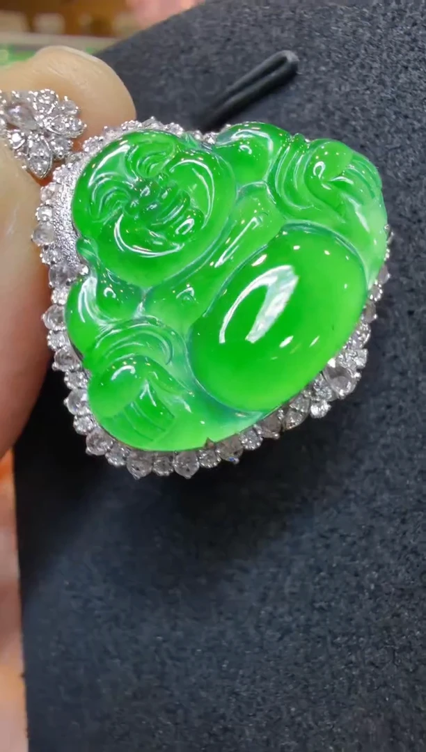 吊坠(不含链)18K金镶嵌翡翠多样性团购发一件