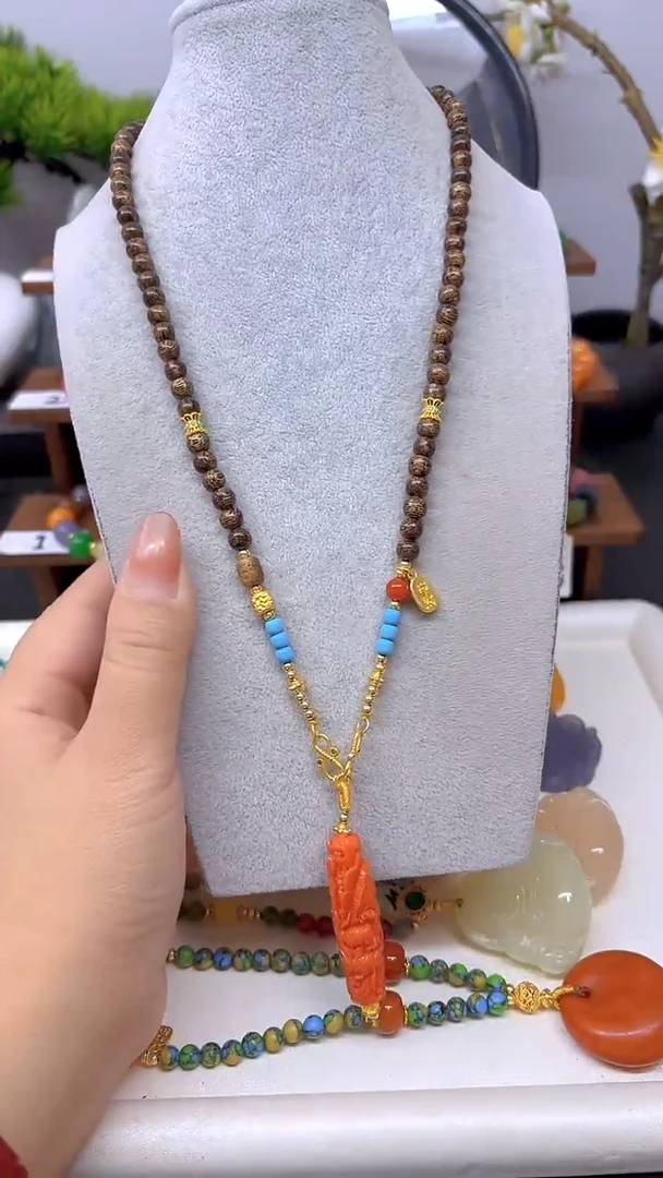 未镶嵌颈饰玛瑙/玉髓M752