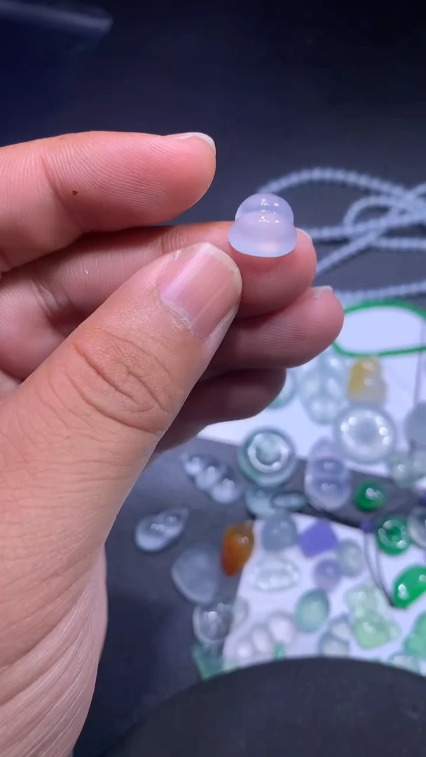 颈饰未镶嵌翡翠葫芦