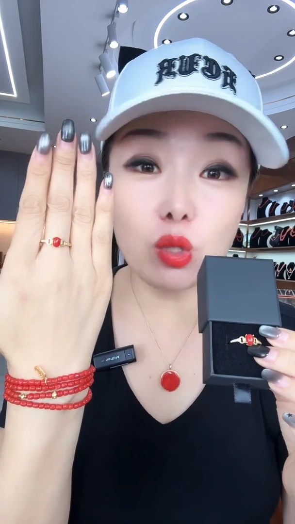 简单款 镀金色 小戒指