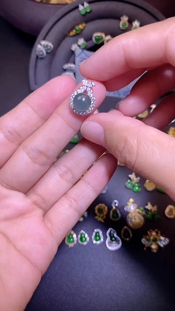 吊坠(不含链)银S925镶嵌翡翠1