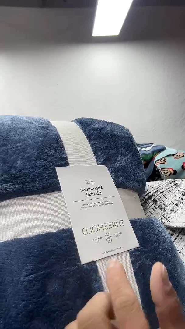 聚酯纤维2.3*2.8蓝色床单